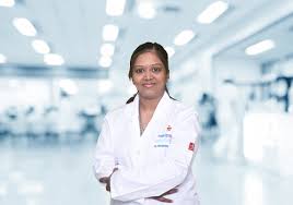 Dr Niveditha D